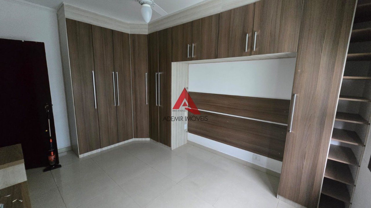 Imagem da propriedade 7040 4