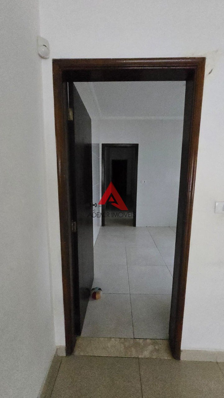 Imagem da propriedade 7040 21