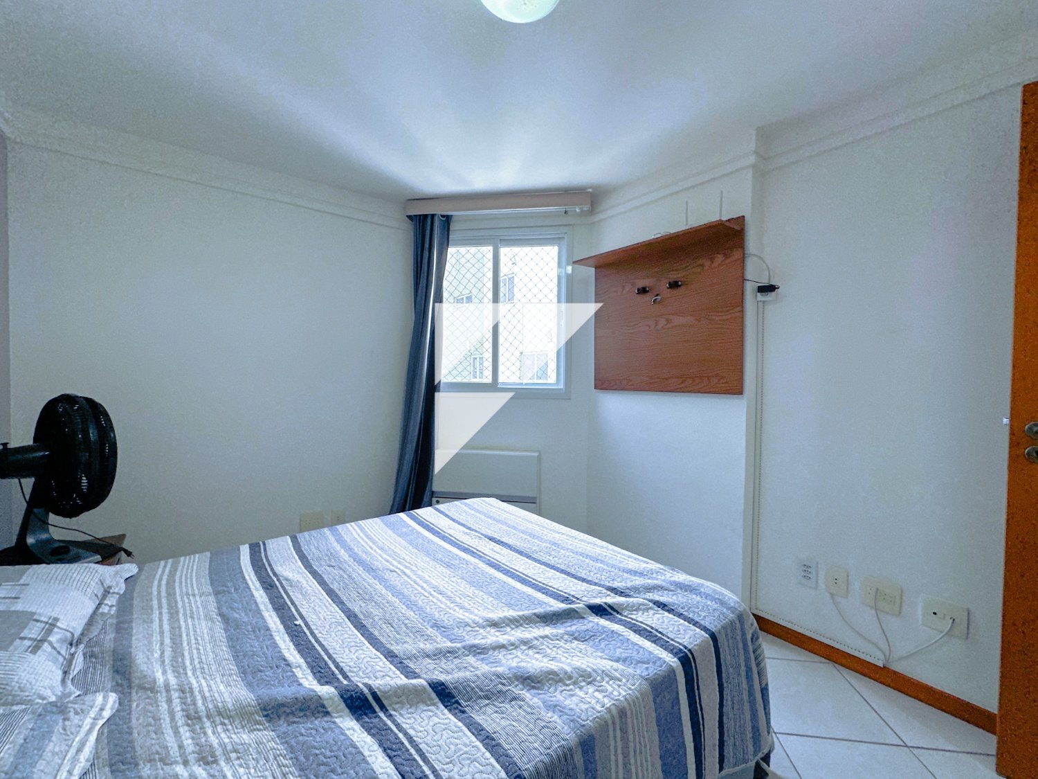 Imagem da propriedade 593 8