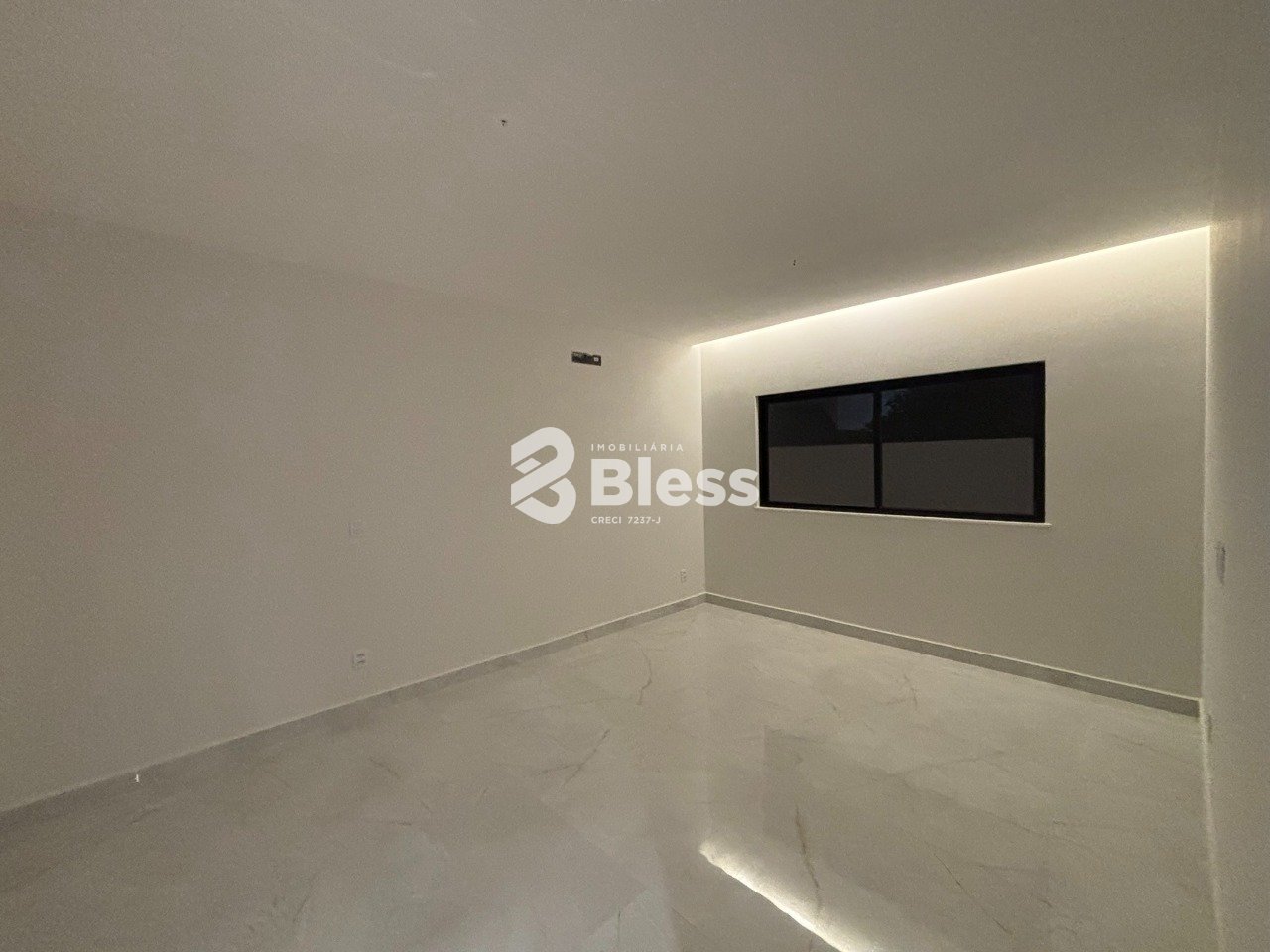 Imagem da propriedade 14