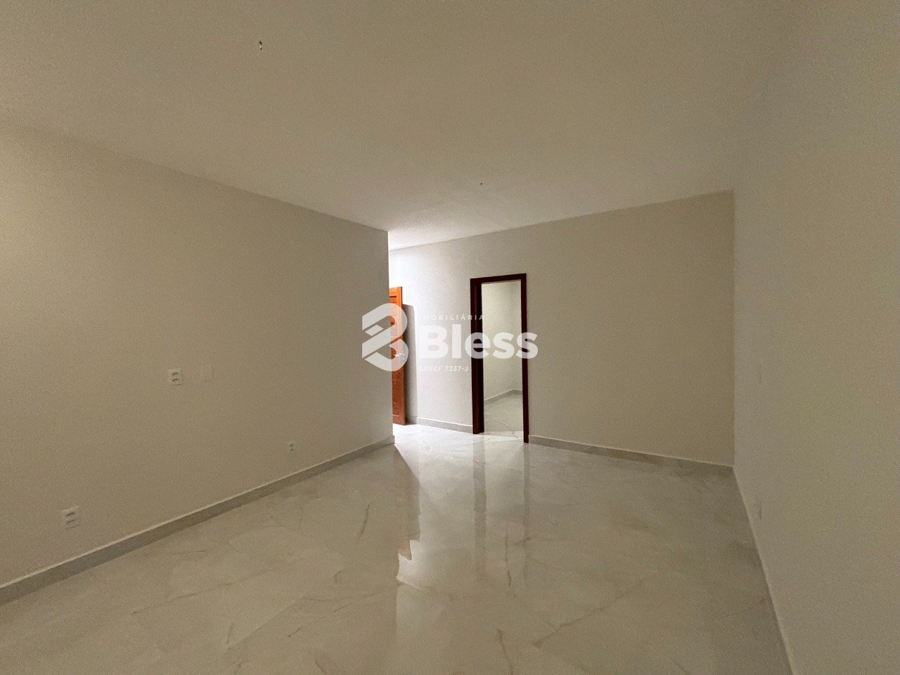 Imagem da propriedade 16