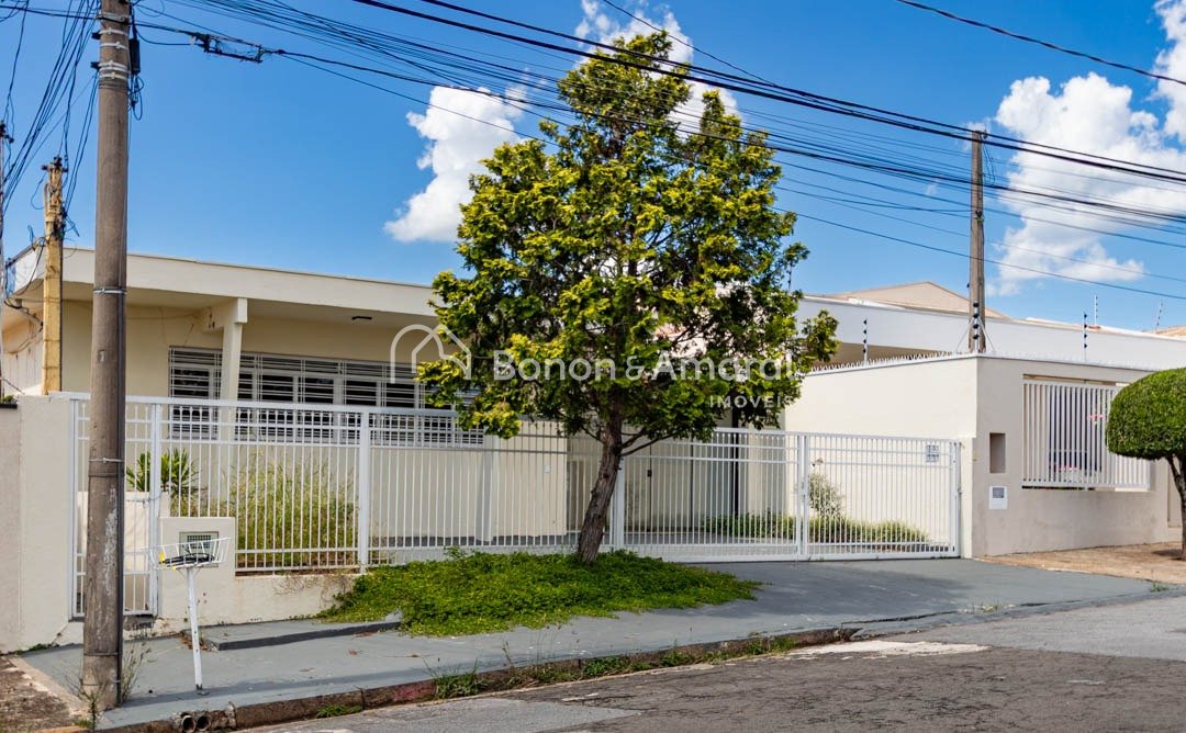Casa, 3 quartos, 253 m² - Foto 32