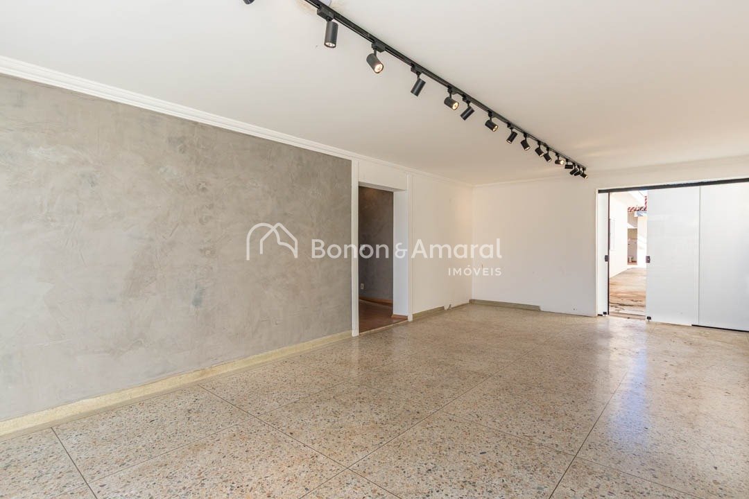 Casa, 3 quartos, 253 m² - Foto 10