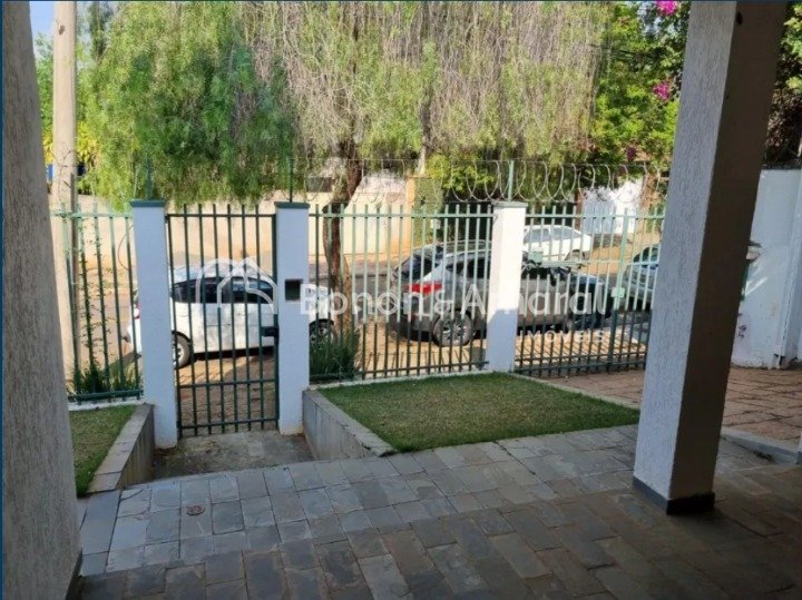Casa, 4 quartos, 340 m² - Foto 20