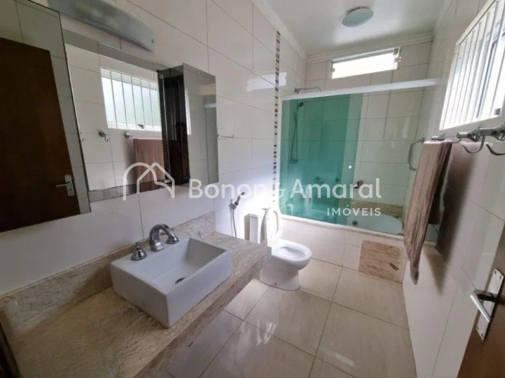 Casa, 4 quartos, 340 m² - Foto 3