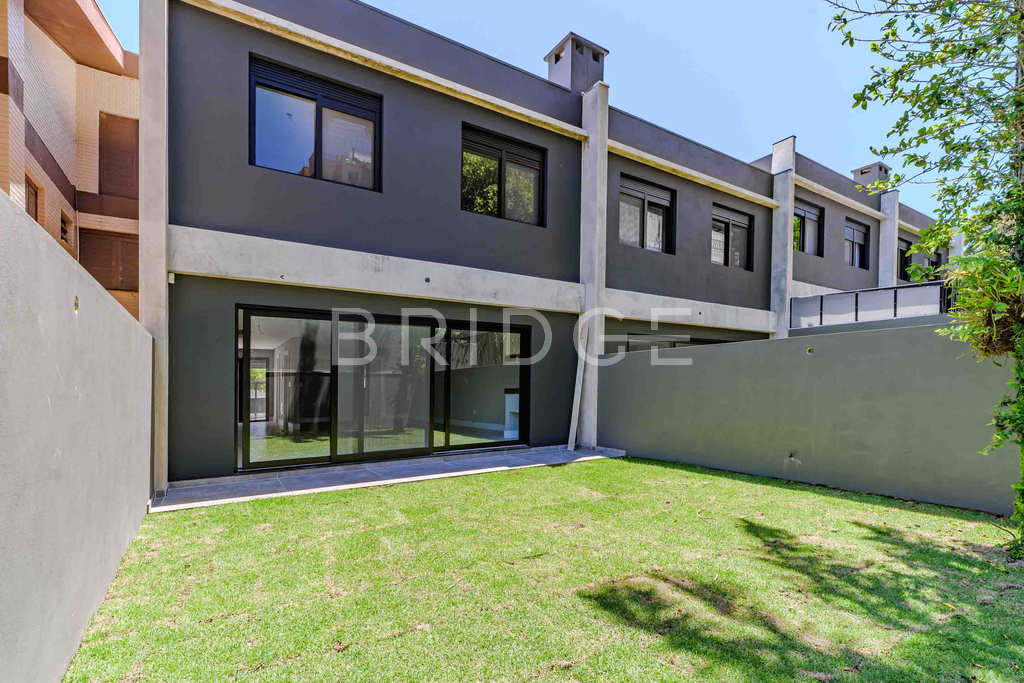 Foto de Casa em Condomínio com 177m²