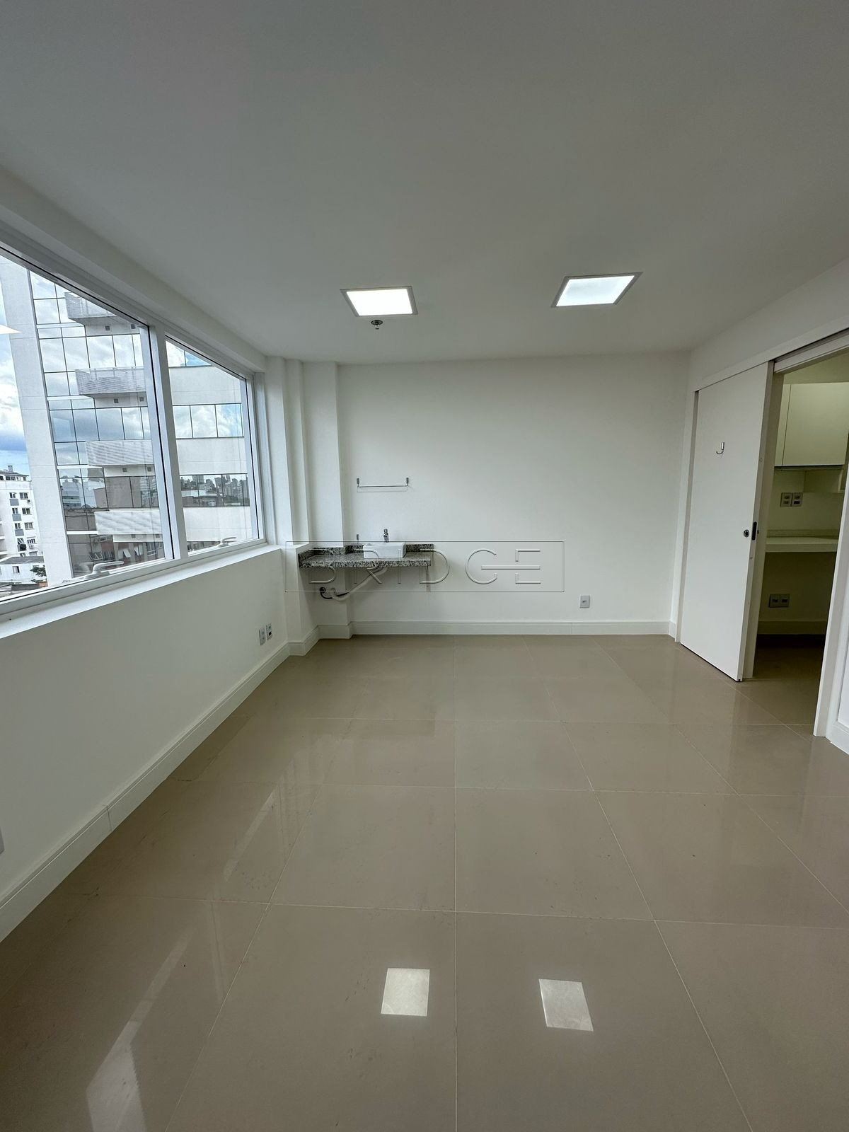 Foto de Salas/Conjuntos com 37m²
