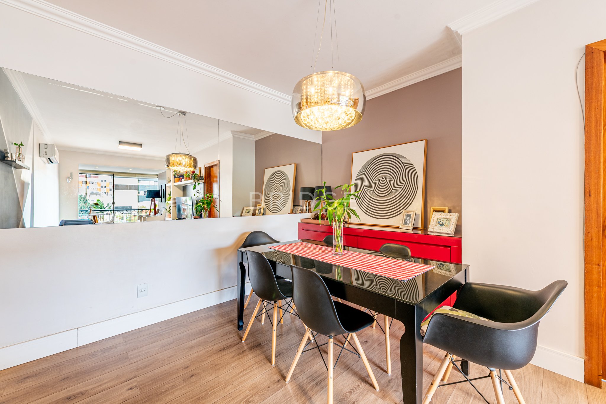 Foto de Apartamento com 105.45m²