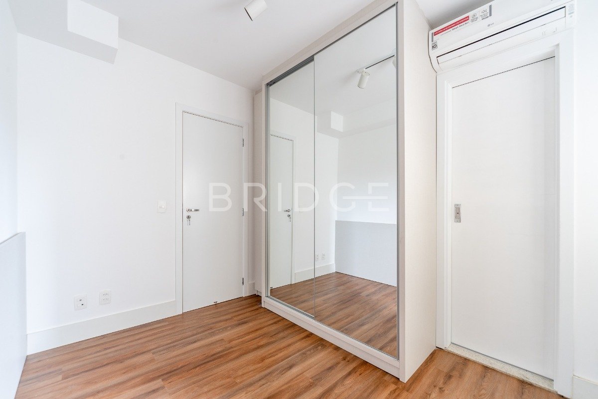 Foto de Apartamento com 121m²