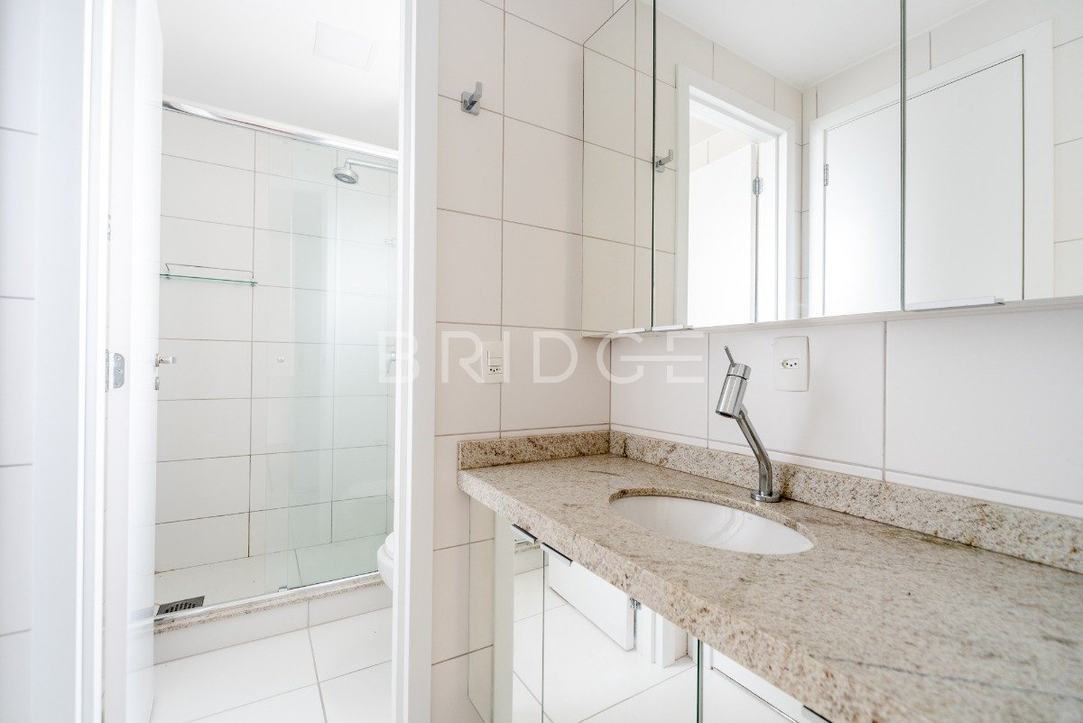 Foto de Apartamento com 121m²