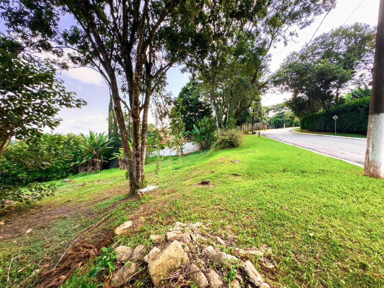 Terreno a venda no condominio Sao Fernando Golf Club