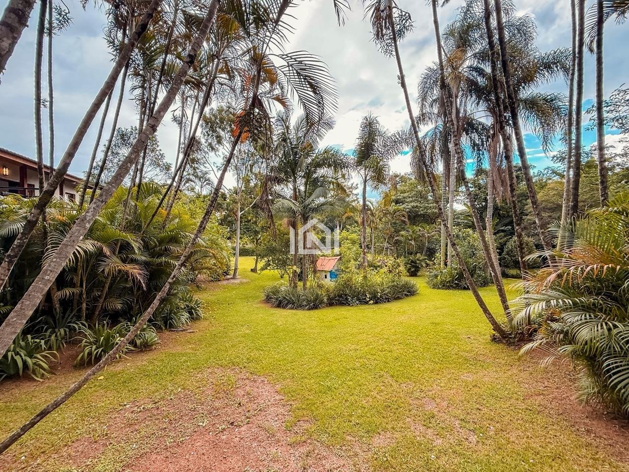 terreno a venda no condominio bosque do vianna