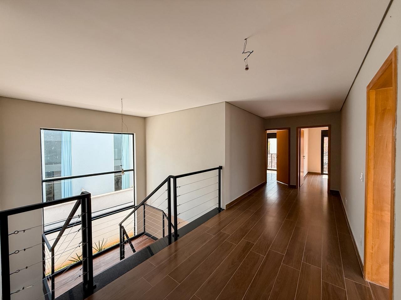 casa a venda no condominio vintage arte de morar - hall dos quartos