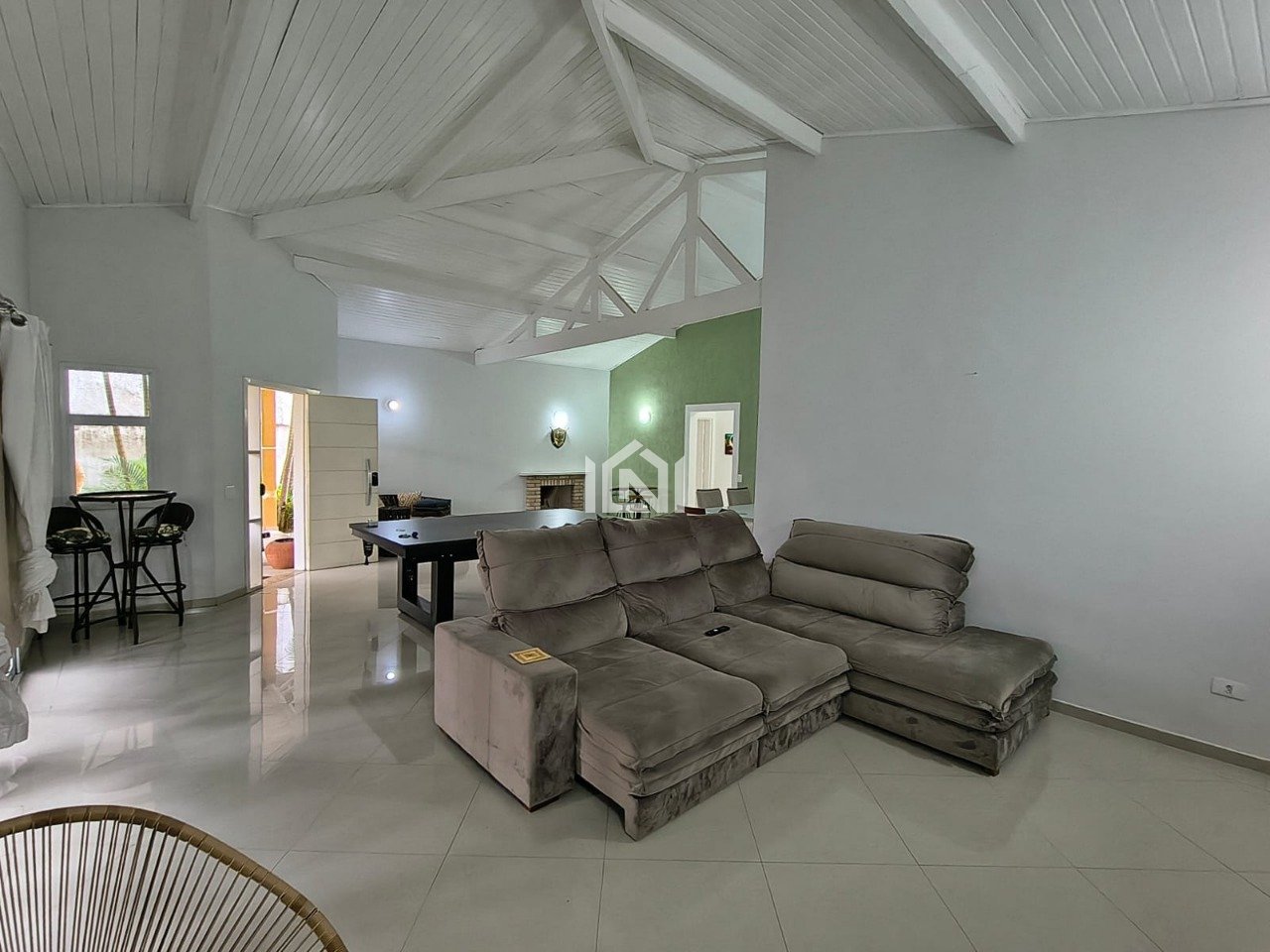 casa a venda no condominio santa adelia  - sal de tv
