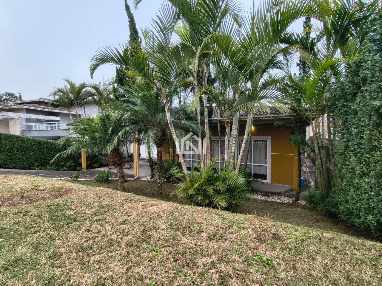 casa a venda no condominio santa adelia  - fachada