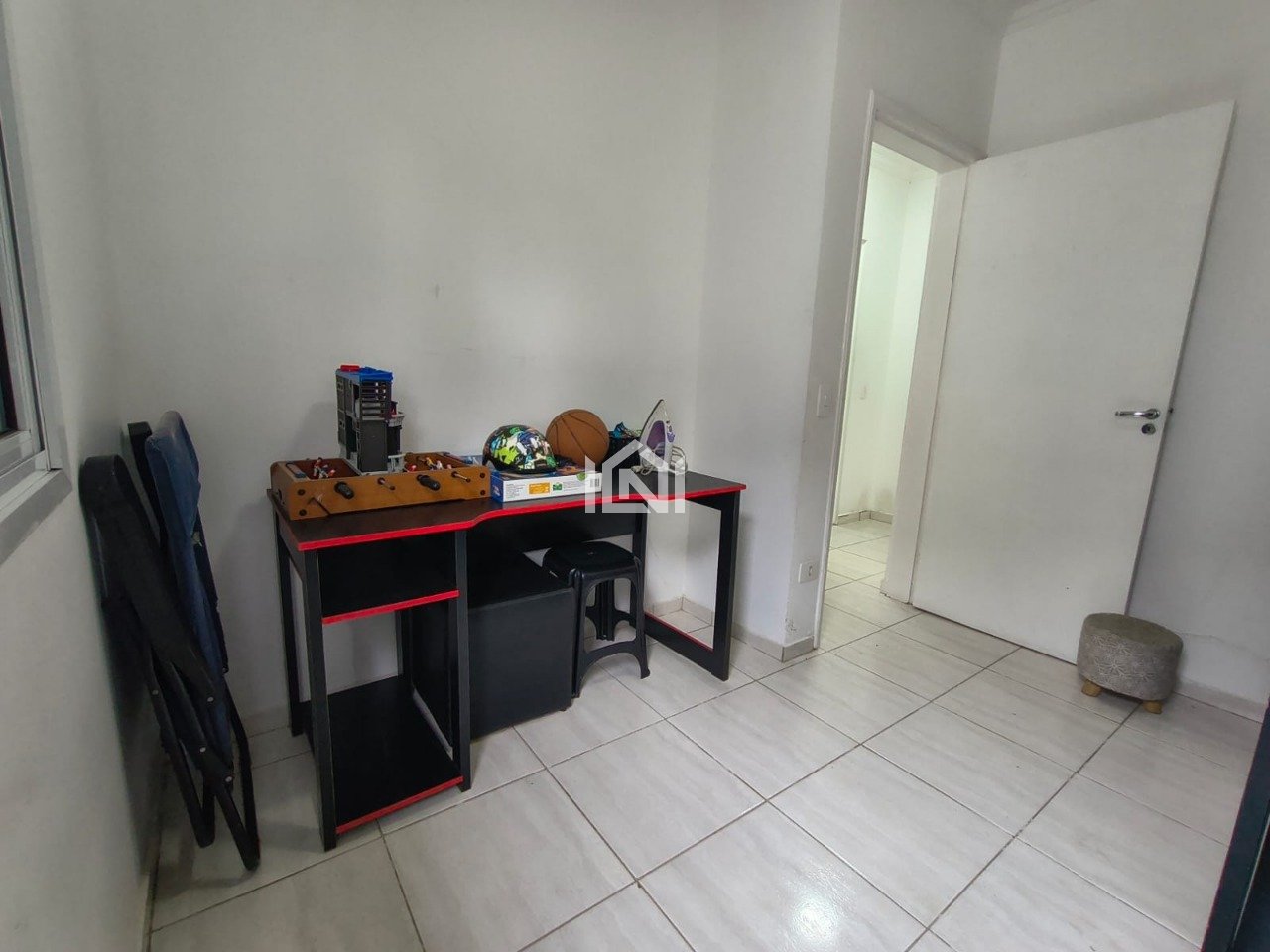 casa a venda no condominio santa adelia  - quarto 3