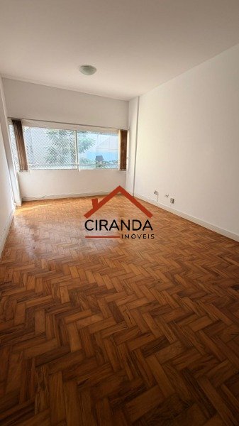 Apartamento 01 Quarto - Vaga de Garagem