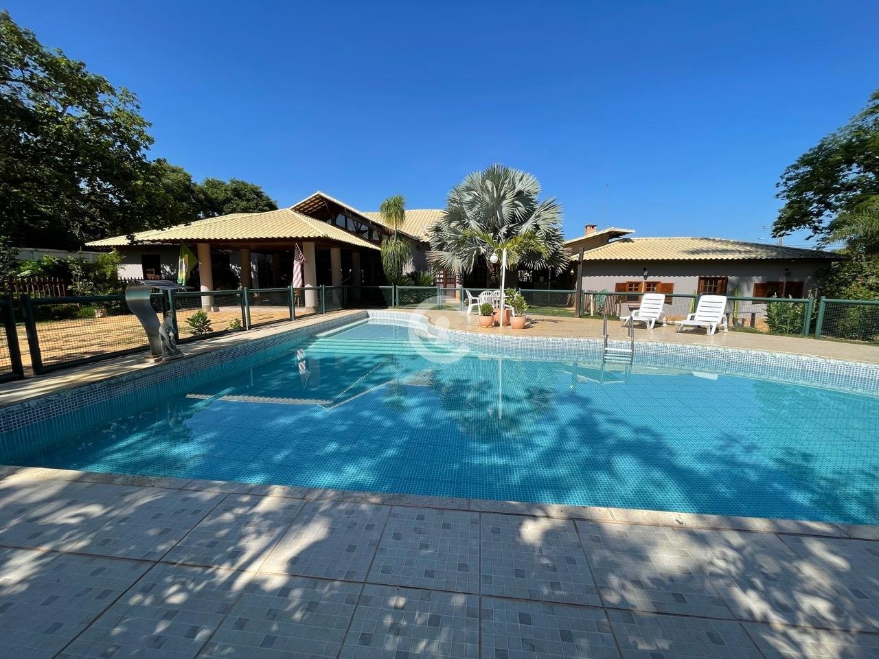 Imagem da propriedade 2