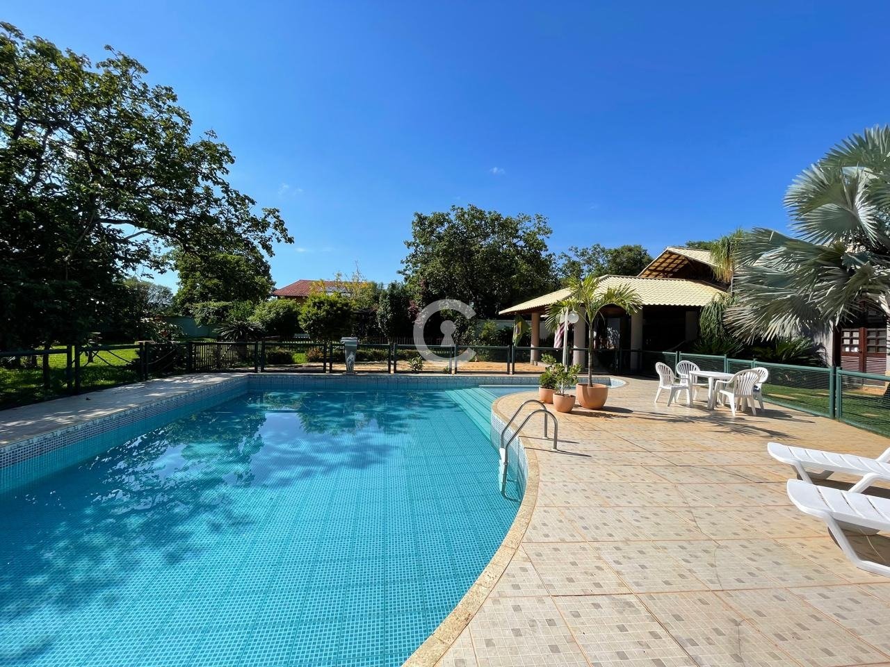 Imagem da propriedade 3