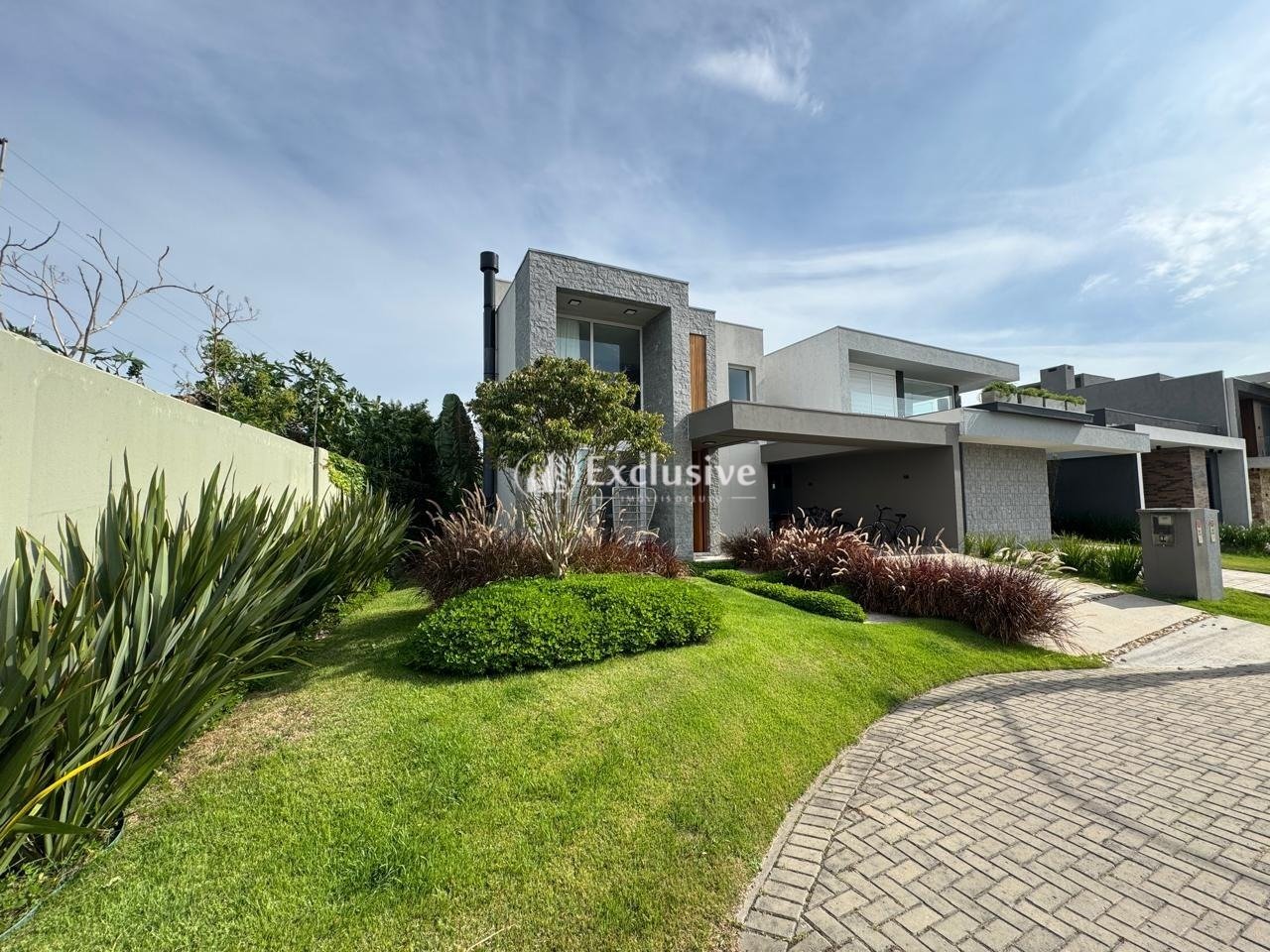 Casa em Condomínio com 273m², 4 dormitórios no bairro Condomínio Sunset em Xangri-Lá