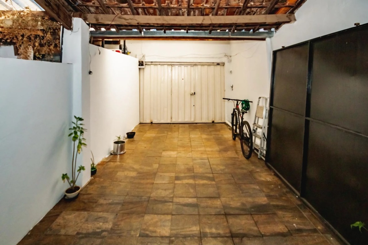Casa, 5 quartos, 240 m² - Foto 3
