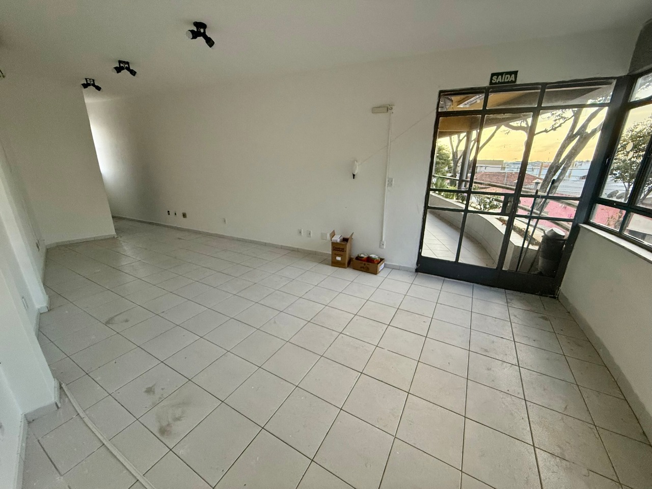 Sala-Conjunto, 32 m² - Foto 1