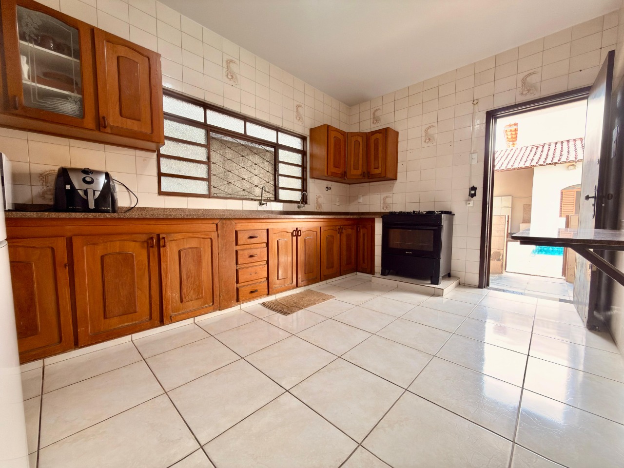 Casa, 4 quartos, 240 m² - Foto 10