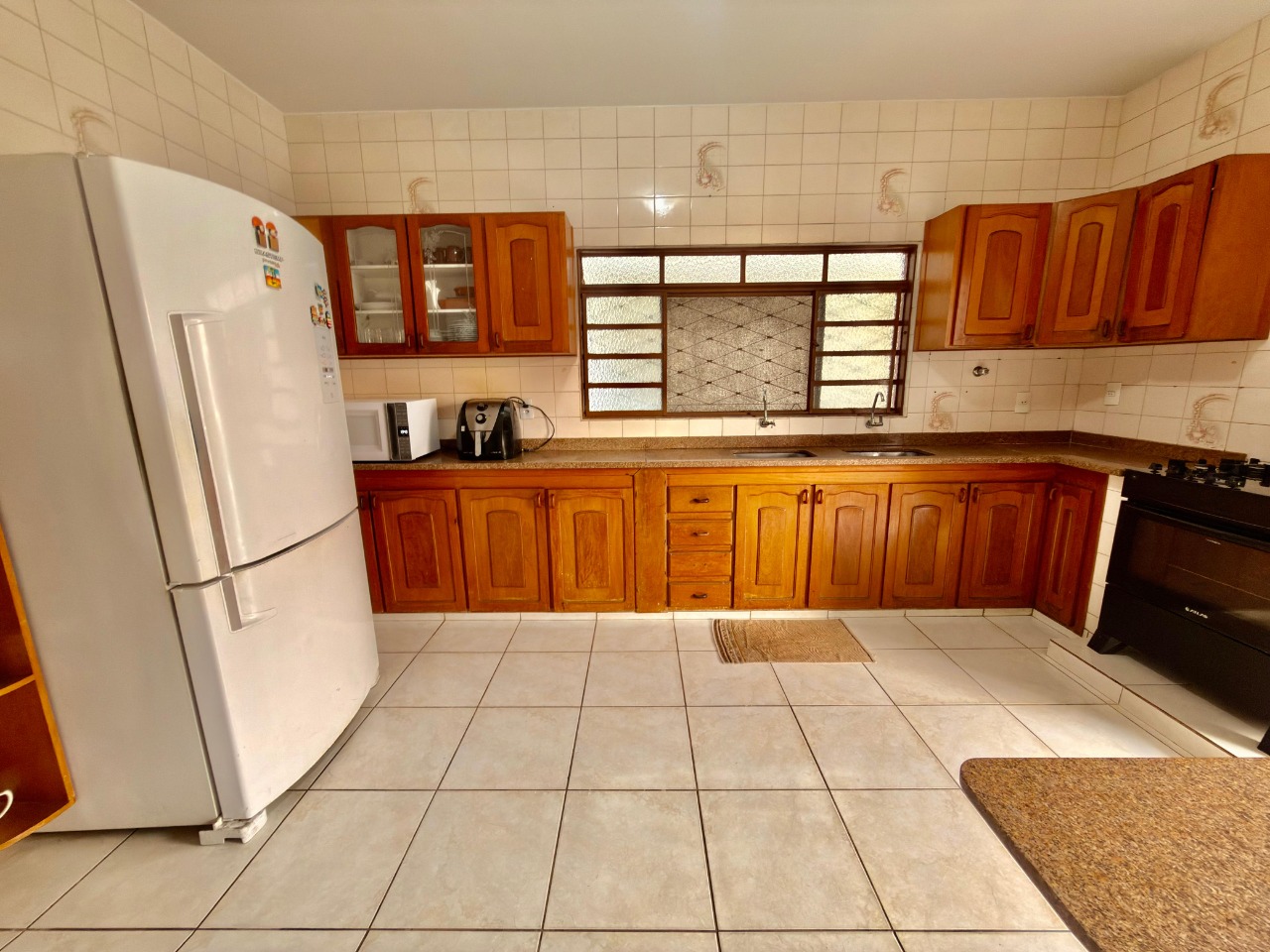 Casa, 4 quartos, 240 m² - Foto 9