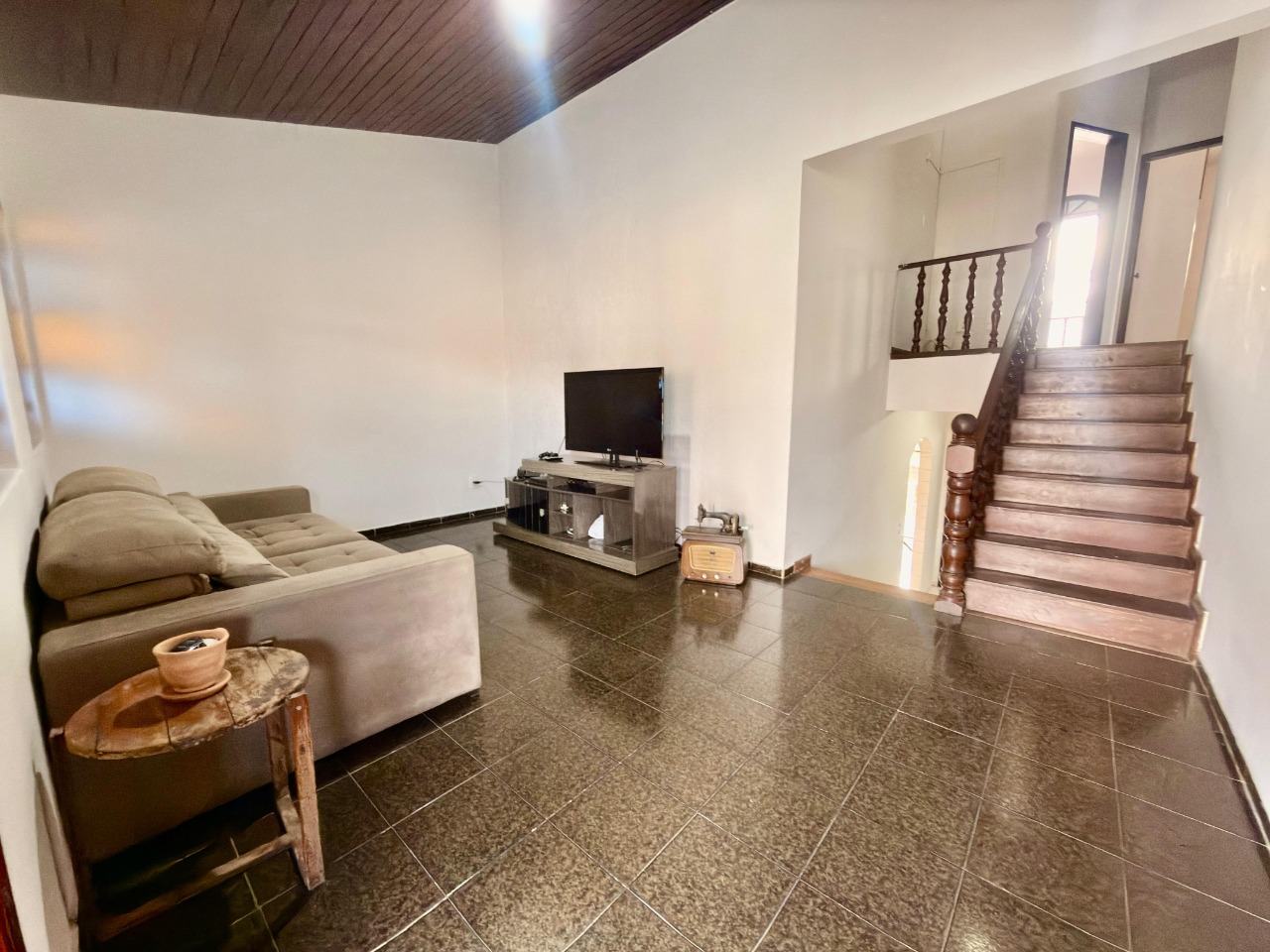 Casa, 4 quartos, 240 m² - Foto 23
