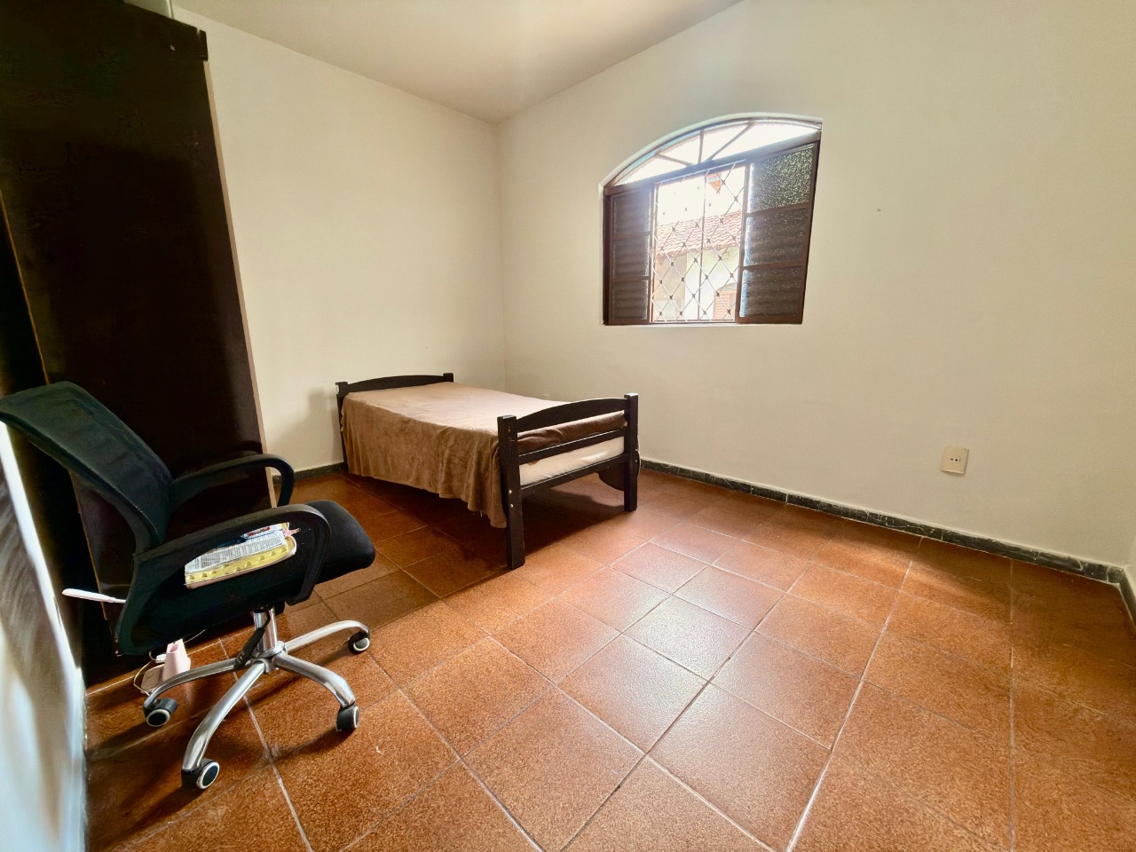 Casa, 4 quartos, 240 m² - Foto 20