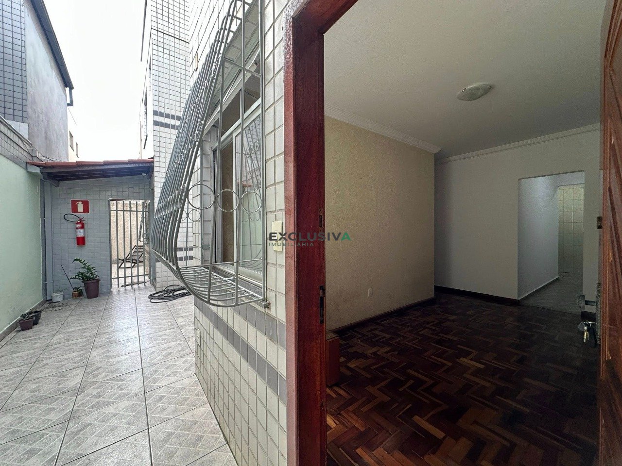 Imagem da propriedade 8521 21