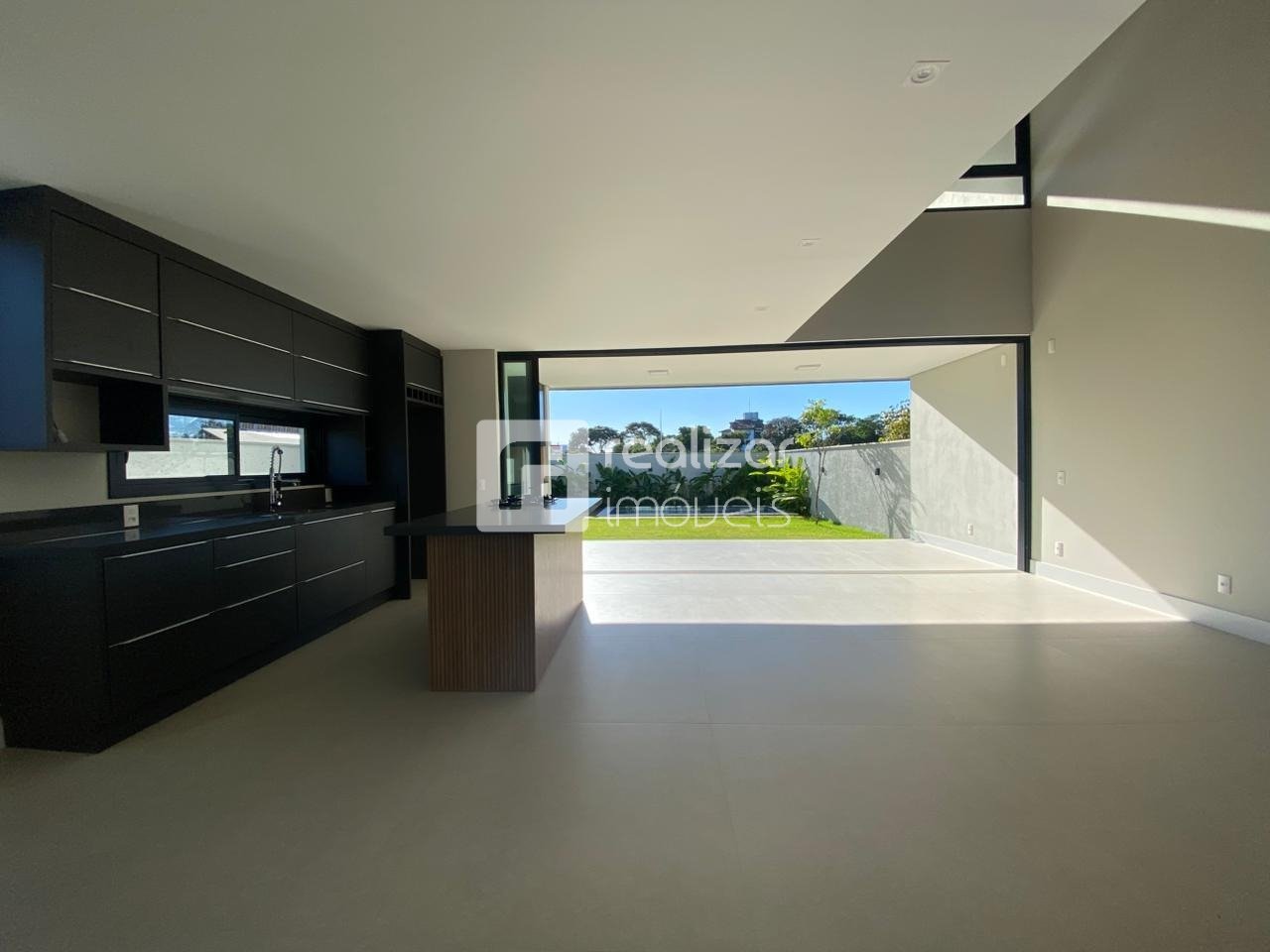 Casa, 3 quartos, 250 m² - Foto 6
