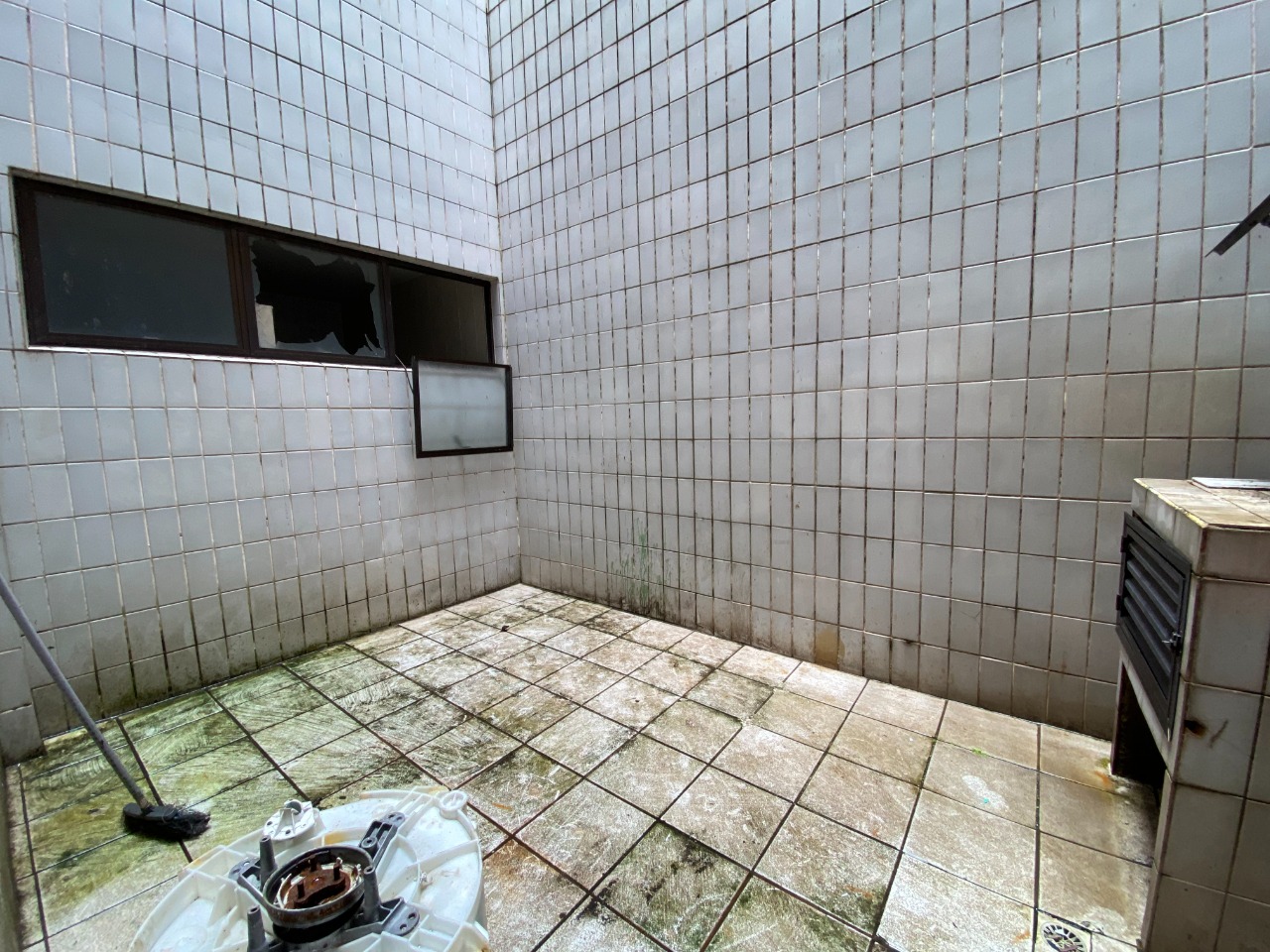 Prédio Comercial Paquetá - Santos SP | Família Imóveis