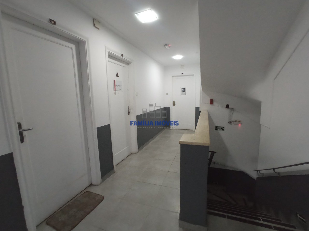 Sala/Conjunto Centro - Santos SP | Família Imóveis