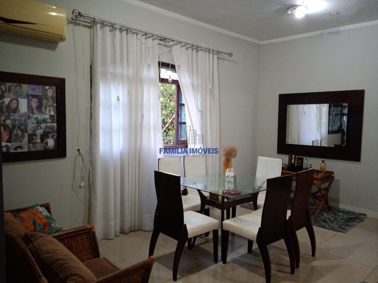 Casa 3 Quartos Vila São Jorge - São Vicente SP | Família Imóveis