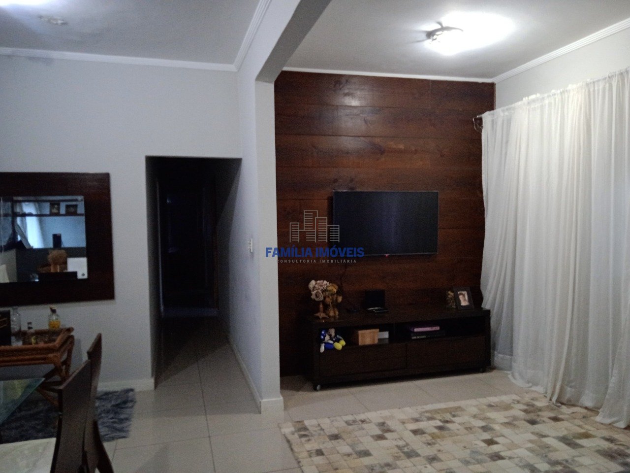 Casa 3 Quartos Vila São Jorge - São Vicente SP | Família Imóveis