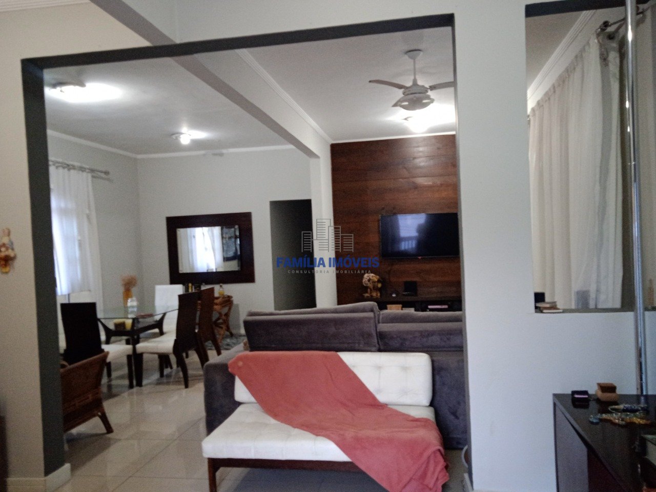Casa 3 Quartos Vila São Jorge - São Vicente SP | Família Imóveis