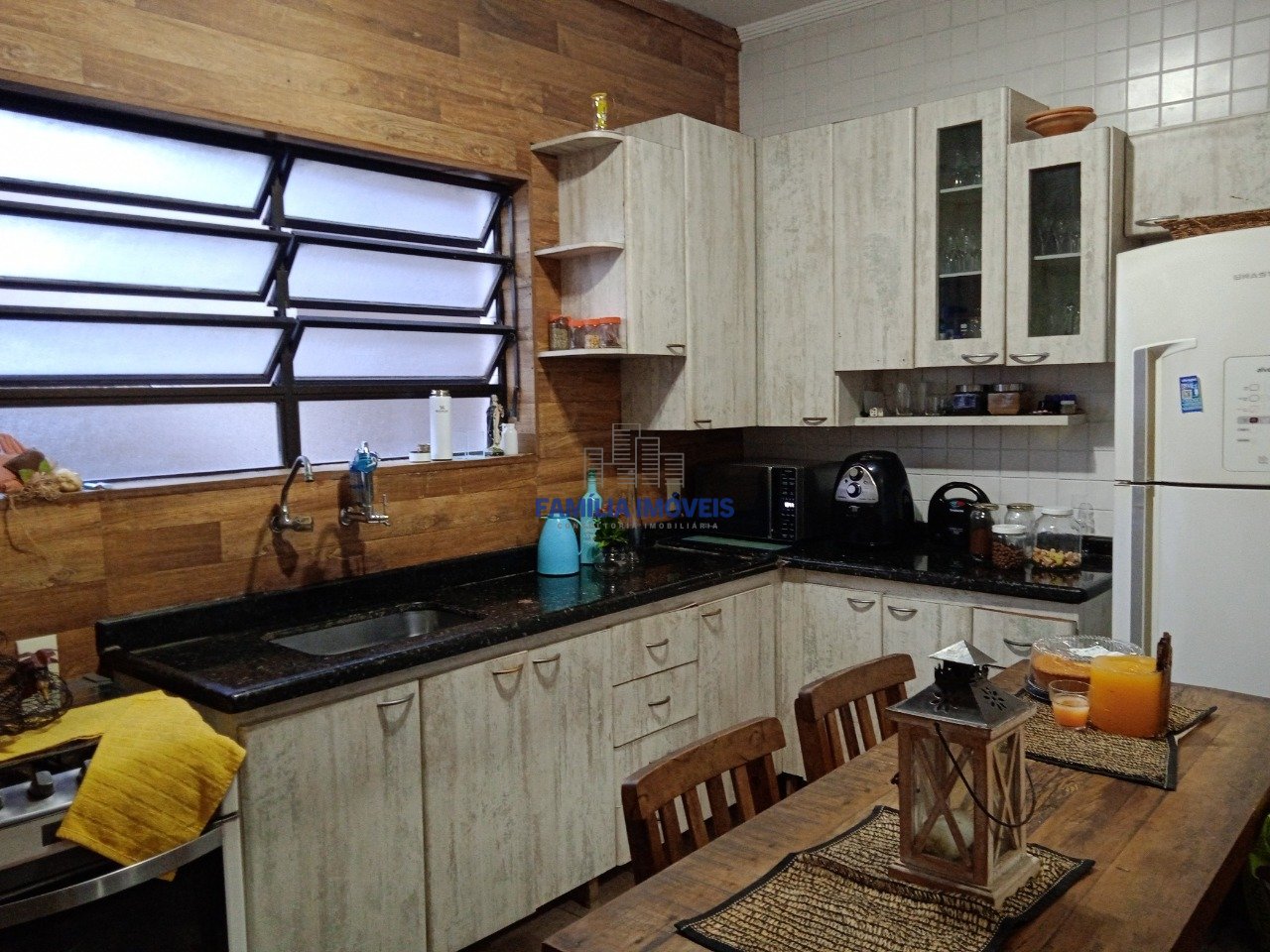 Casa 3 Quartos Vila São Jorge - São Vicente SP | Família Imóveis