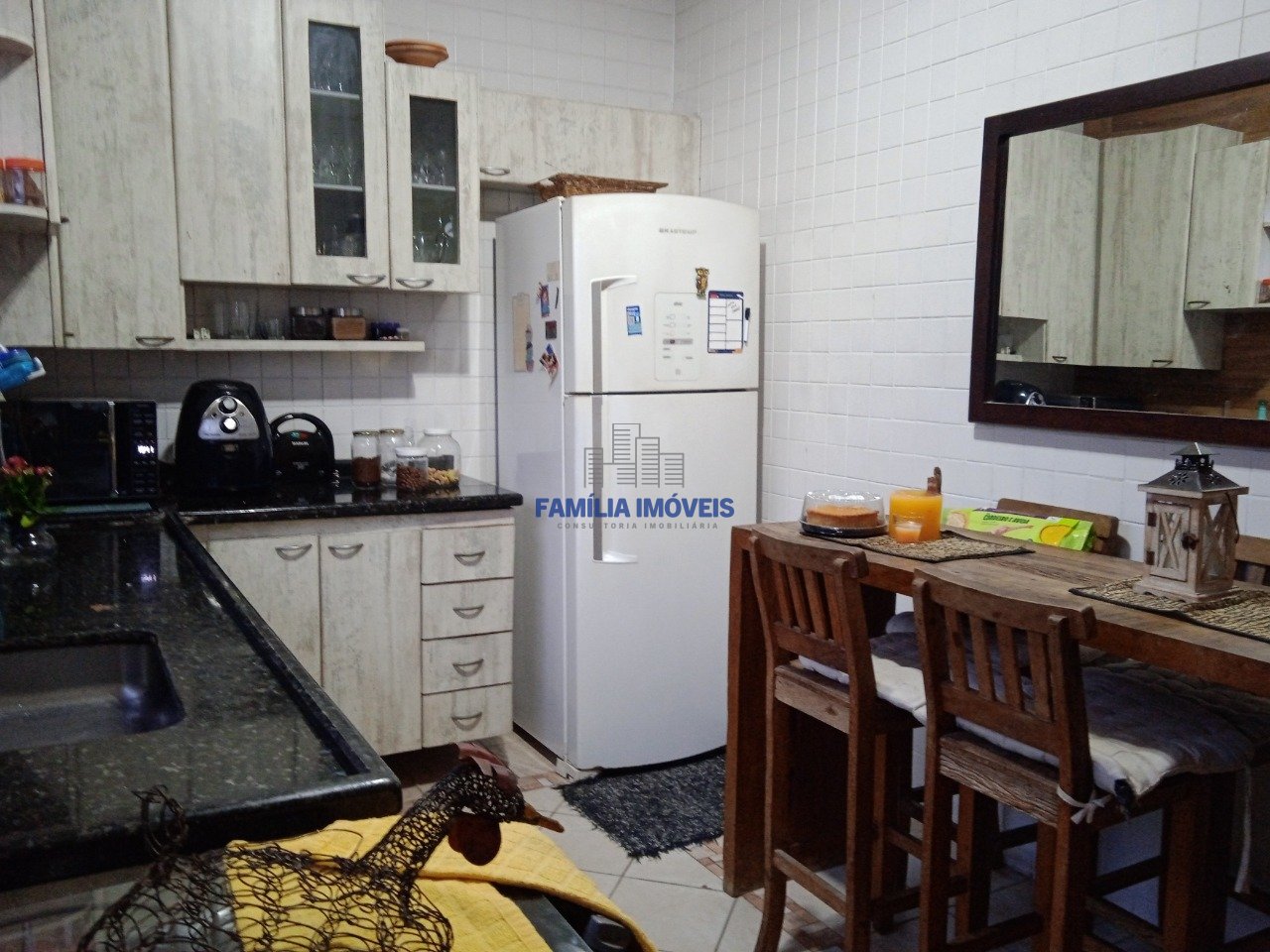 Casa 3 Quartos Vila São Jorge - São Vicente SP | Família Imóveis