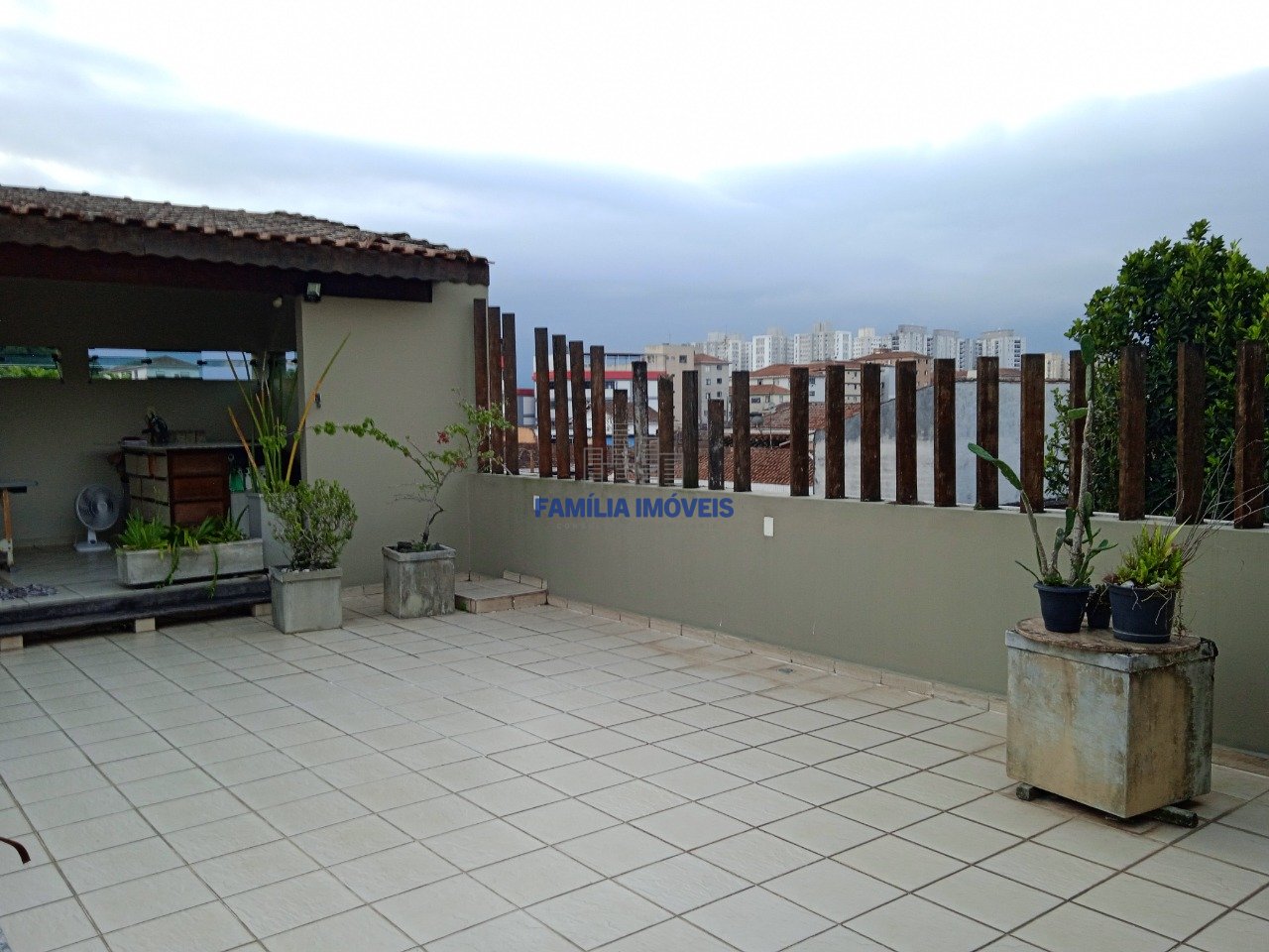 Casa 3 Quartos Vila São Jorge - São Vicente SP | Família Imóveis