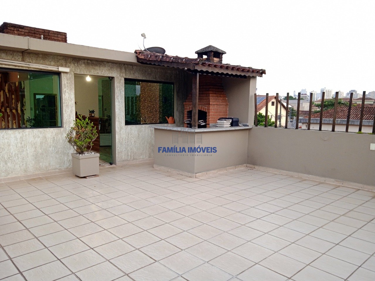 Casa 3 Quartos Vila São Jorge - São Vicente SP | Família Imóveis
