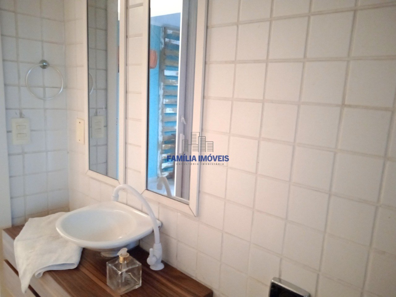 Casa 3 Quartos Vila São Jorge - São Vicente SP | Família Imóveis