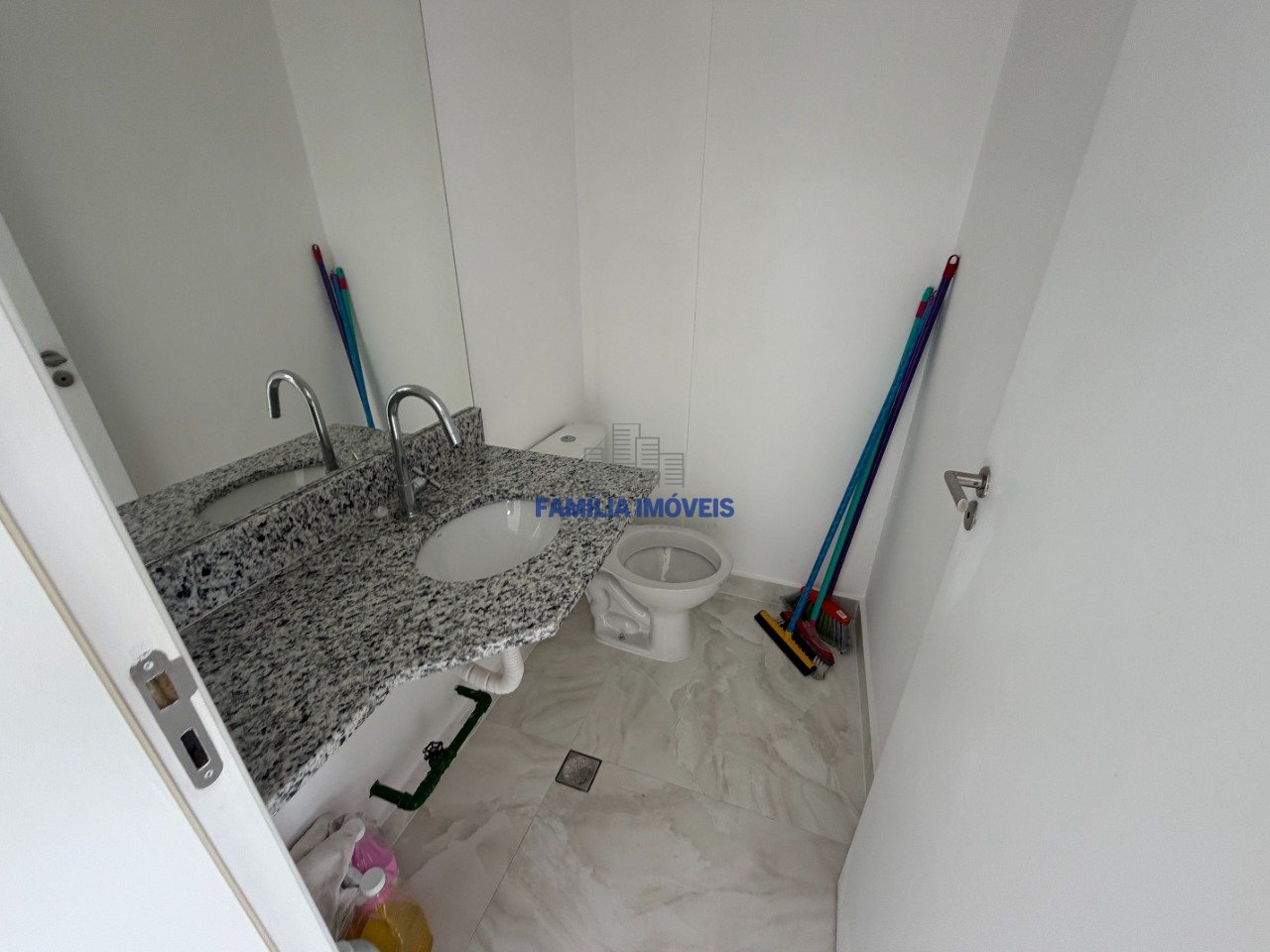 Sala/Conjunto Vila Mathias - Santos SP | Família Imóveis