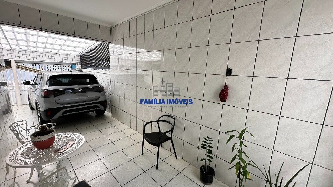 Casa 3 Quartos Vila São Jorge - São Vicente SP | Família Imóveis