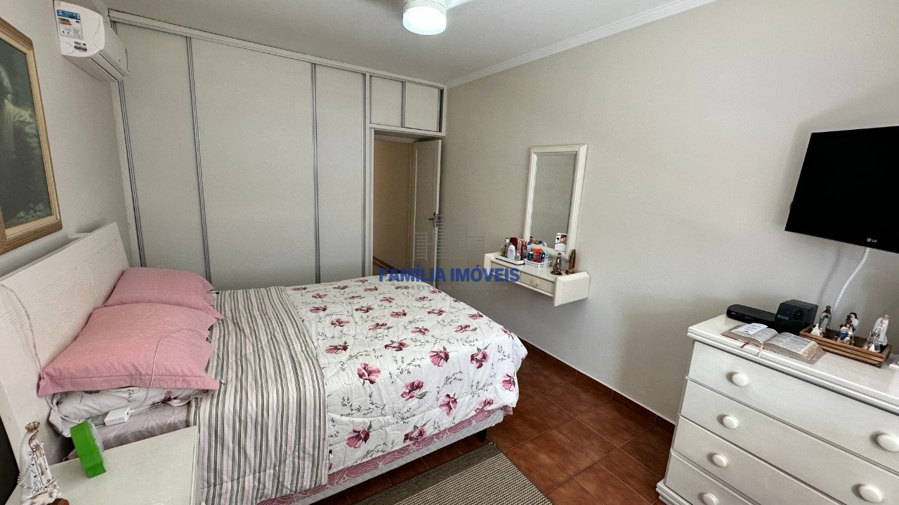Casa 3 Quartos Vila São Jorge - São Vicente SP | Família Imóveis