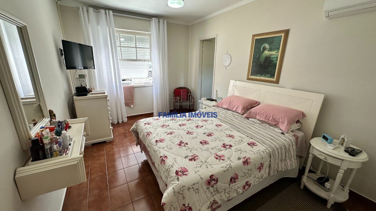 Casa 3 Quartos Vila São Jorge - São Vicente SP | Família Imóveis