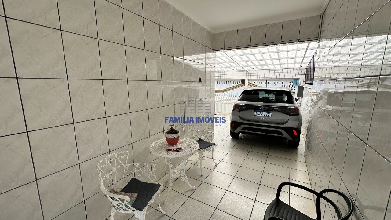 Casa 3 Quartos Vila São Jorge - São Vicente SP | Família Imóveis