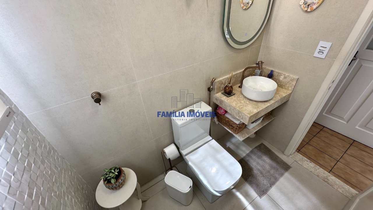 Casa 3 Quartos Vila São Jorge - São Vicente SP | Família Imóveis