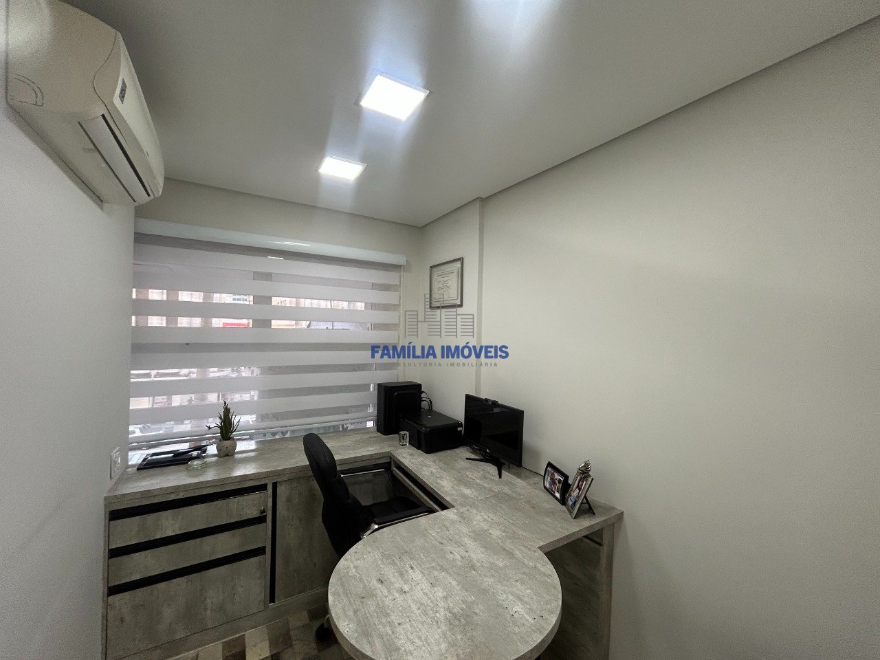 Sala/Conjunto Gonzaga - Santos SP | Família Imóveis