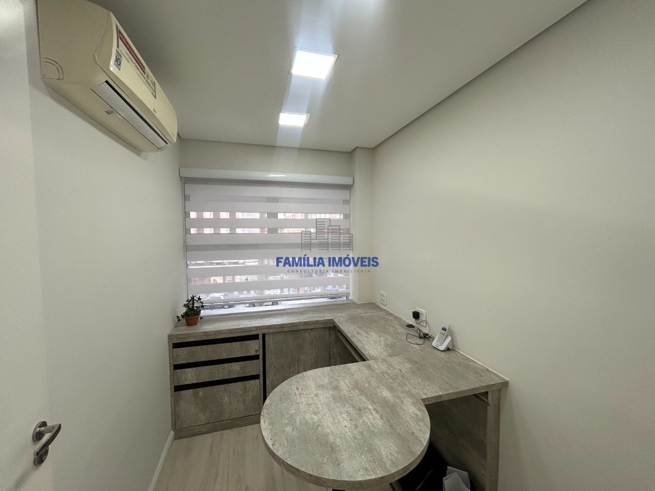 Sala/Conjunto Gonzaga - Santos SP | Família Imóveis